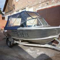 Продается алюминиевая лодка «Квинтрекс-455» с мотором YAMAHA, в Черногорске