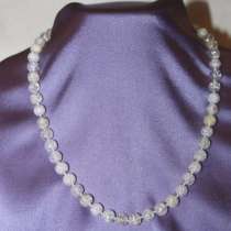 Бусы из сахарного кварца, в Москве