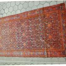 Древний ковёр, в г.Душанбе