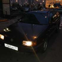 Продаю Volkswagen Passat 1993 универсал 5 дв. B4 1.8 MT (90 л.с.), в Москве