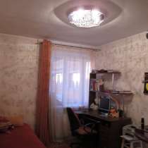 Продаю 3-хкомнатную квартиру с ремонтом в кирпичном доме, в Воронеже