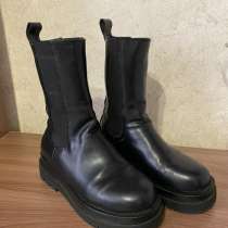 Ботинки чёрные женские размер 36 зима, в Рыбинске