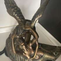 Продам дизайнерские статуэтки, в Хабаровске