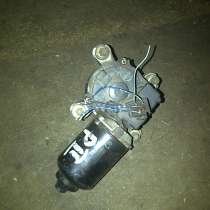 Mitsubishi Pajero-II моторчик стеклоочистителя передний, в Санкт-Петербурге