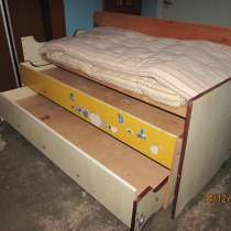 Кроватка детская, трёхуровневая, в г.Бендеры