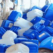 Закупаю канистры ПНД, в Москве