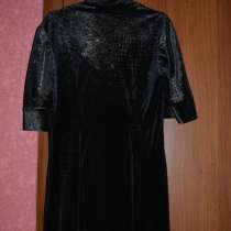 Платье велюровое чёрное, в г.Лубны