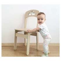 Стул, в Санкт-Петербурге