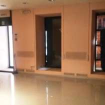 Торговое помещение 100 кв.м в центре, в Санкт-Петербурге