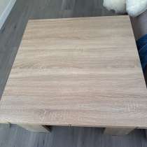 Стол, в Санкт-Петербурге