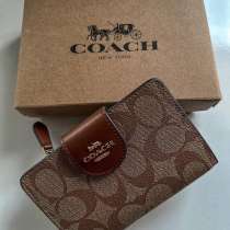 Кошелек Coach, в Вольно-Надеждинскоом