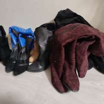 Продаю: зимние пуховики и обувь, в Тюмени