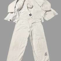 Белое кимоно для единоборств, в Москве