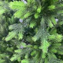 Елка, в Улан-Удэ