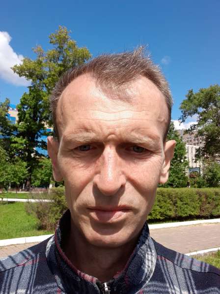 Александр, 42 года, хочет пообщаться