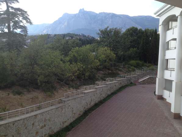 Видовая квартира в элитном комплексе в Ялте в Ялте фото 34