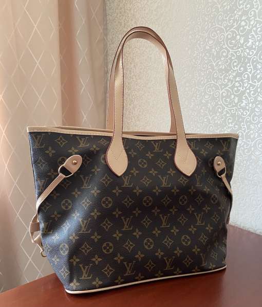 Сумка Louis Vuitton в Санкт-Петербурге фото 3