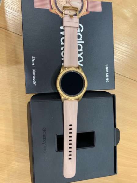 Продам смарт часы Galaxy watch 42мм