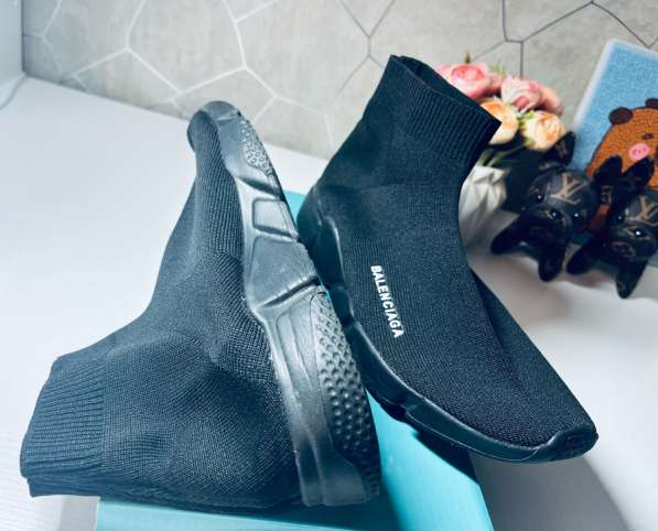 Слипоны Balenciaga в Санкт-Петербурге