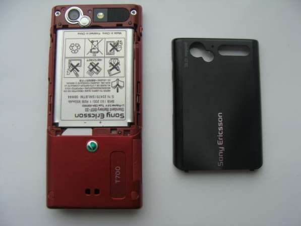 Новый Sony Ericsson T700i (оригинал, комплект) в Москве фото 7