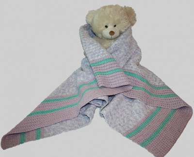 Вязаный детский плед