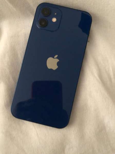 Нашел айфон 12 отдам кто потерял в Москве