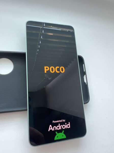 Продам Poco F6 512