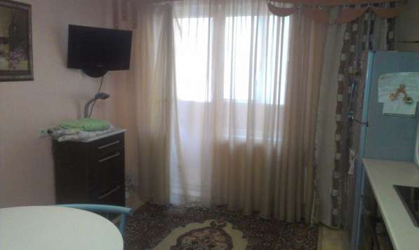 Сдаю 2-х комнатную квартиру с мебелью и бытовой техникой в Краснодаре фото 9