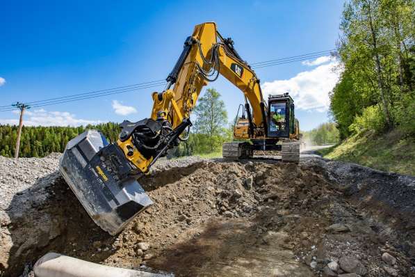 Тилтротатор Engcon для экскаватора - рототилт в Москве фото 13