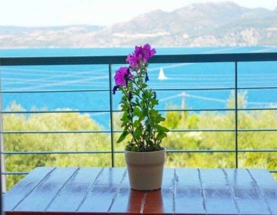 Продается квартира с видом на море в Греции в 