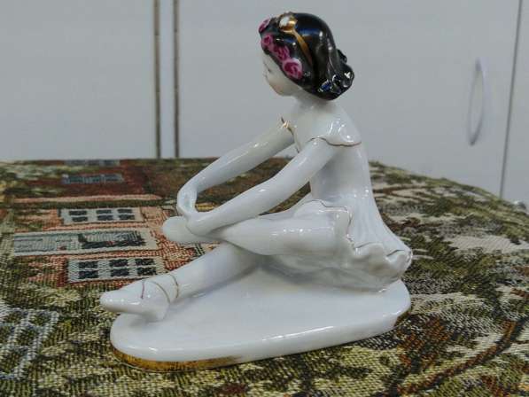 Фарфоровая статуэтка. Юная балерина Машенька - Дашенька в Москве фото 3