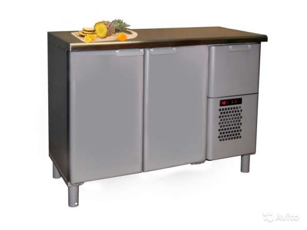 Холодильный стол