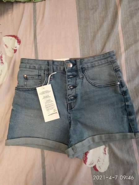 Женские джинсовые шорты colin's 34