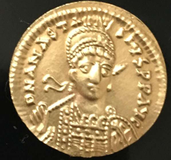 Византийская золотая монета! Solid! состояние отличное! в 