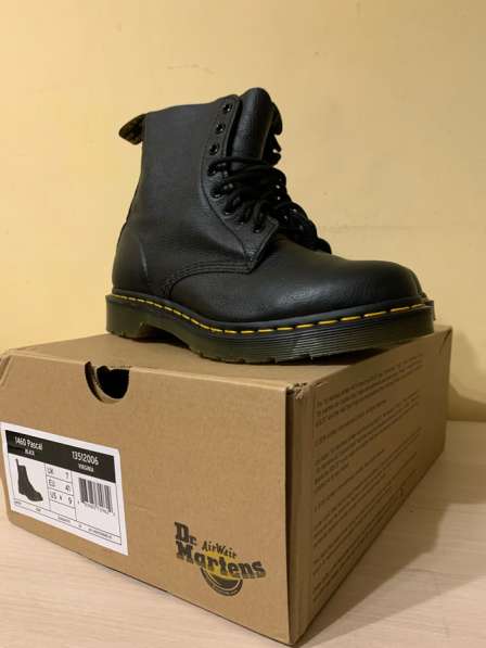 Dr. Martens в Москве фото 3