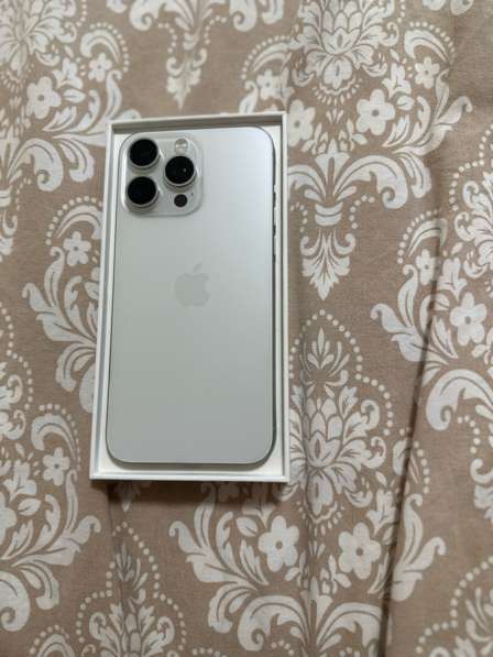 IPhone в фото 3