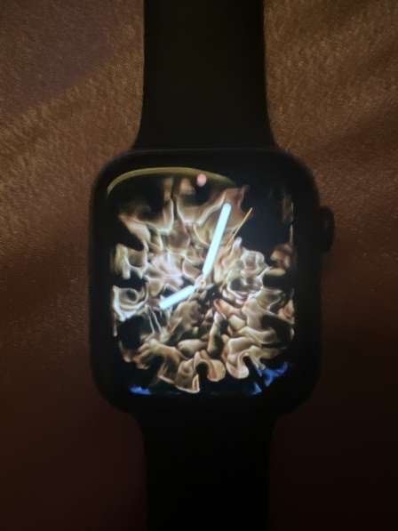 Часы Apple Watch Series 5 размер 44мм