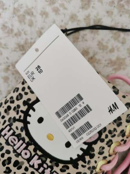 H&M Ботинки EU 28 (RU 27) Hello Kitty в Мурманске фото 3