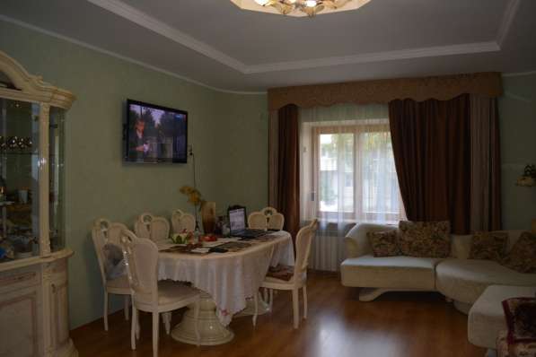 Продается элитная квартира с гаражом,1-2-й этаж в центре гор в Вологде фото 12