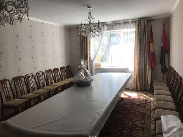 Продаётся дом в ц. г Бишкек, терр: 8 сот в фото 5