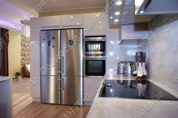 Продам коттедж в Москва.Жилая площадь 410 кв.м.Есть Электричество. в Москве фото 99