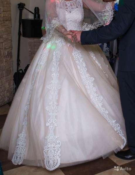 Шикарное свадебное платье в Златоусте фото 3