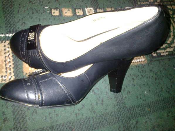 Туфли женские в 