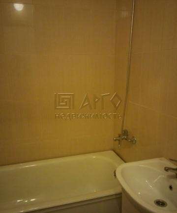 Сдам однокомнатную квартиру в Санкт-Петербурге. Жилая площадь 35 кв.м. Этаж 2. в Санкт-Петербурге фото 4