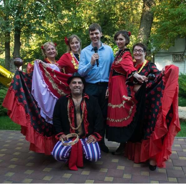 Ведущий-тамада на праздник с костюмами в Ростове-на-Дону фото 4