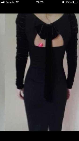 Платье футляр новое М 46 чёрное миди по фигуре ткань плотная в Москве фото 3