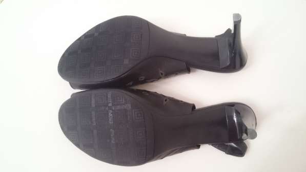 Новые кожаные туфли 39р в Набережных Челнах фото 3