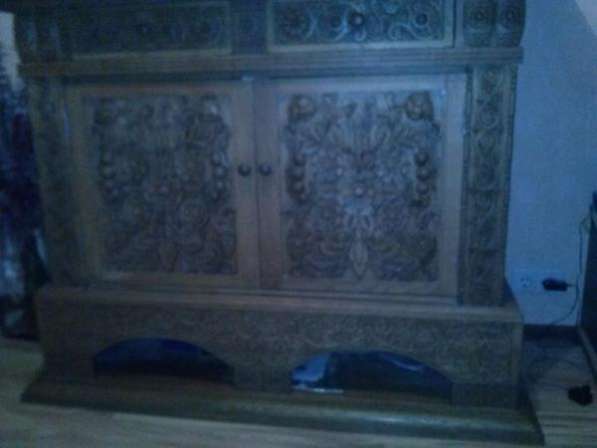 Старинный сервант в Москве фото 7