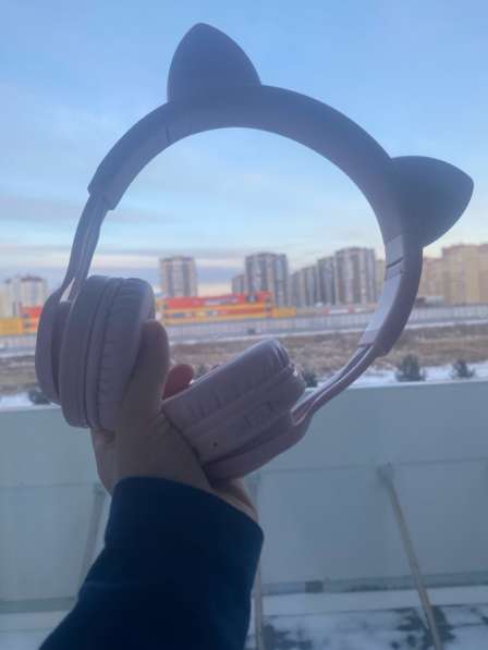 Наушники пудровка розагово оттенка