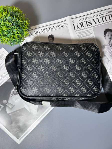 Guess в Москве фото 3